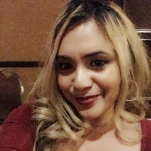 Meet your Posher, Yvonne